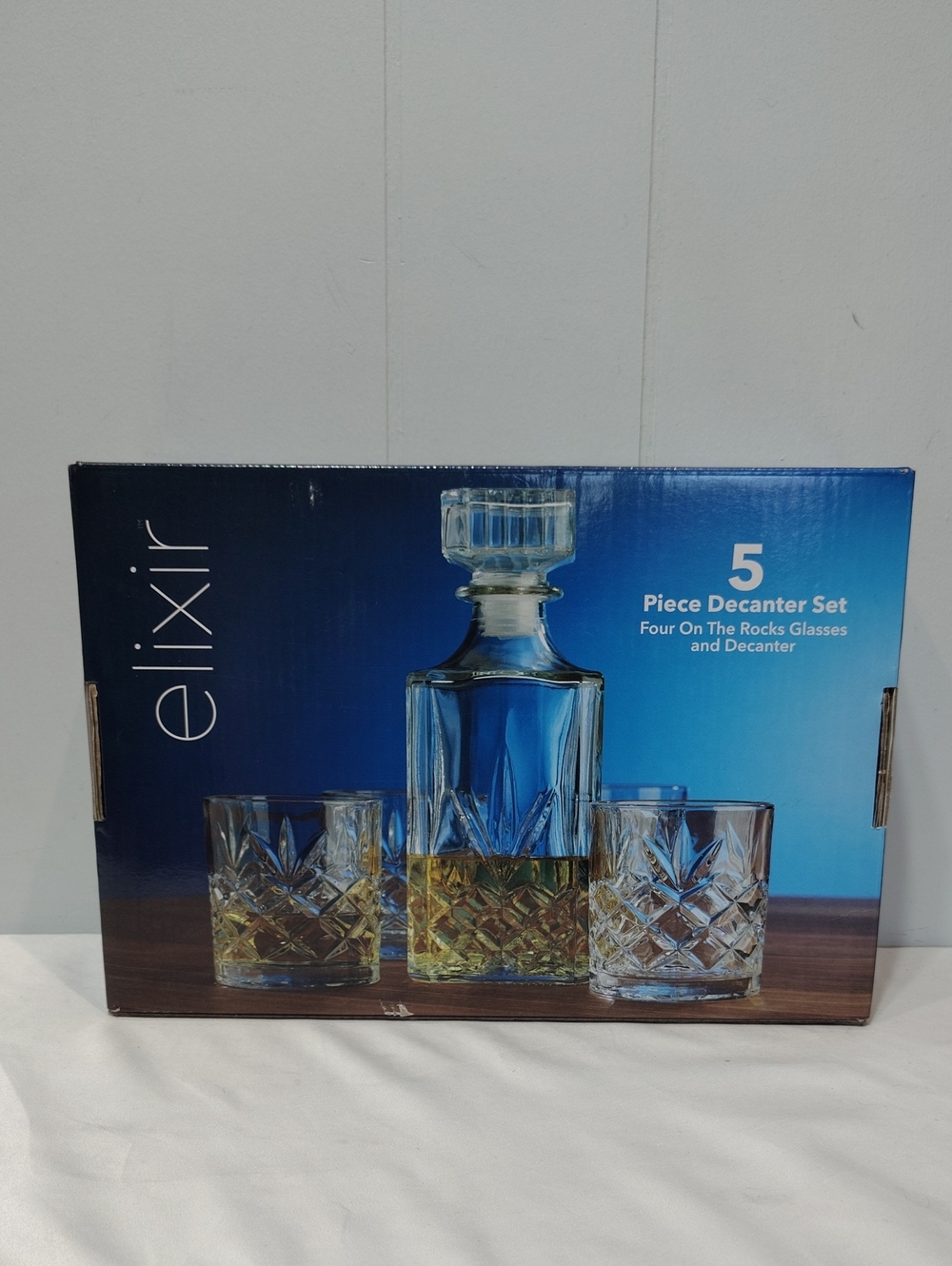 Elixir 5-Piece Whiskey Decanter Set – Decanter with Lid & 4 On-the-Rocks Glasses